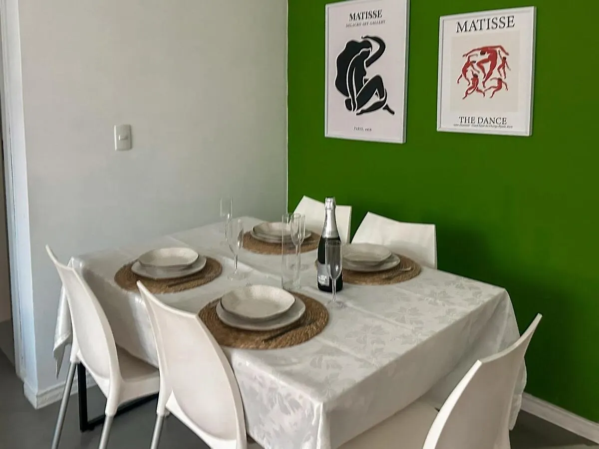 Apartment Apartamento 3 Quartos E 2 Banheiros Perto Da Ufsc Acesso Facil Para As Praias Em Floripa Florianopolis Brazil