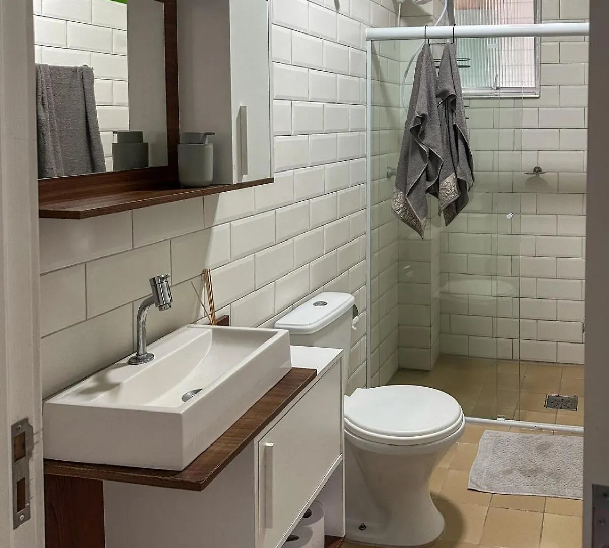 Apartment Apartamento 3 Quartos E 2 Banheiros Perto Da Ufsc Acesso Facil Para As Praias Em Floripa Florianopolis